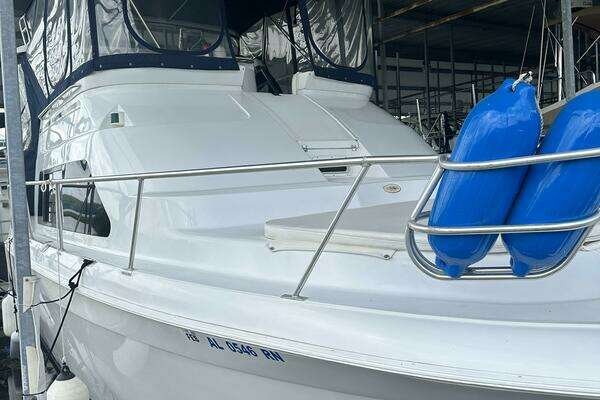 Picture Of: 1997 Mainship 34 Aft Cabin Utopia