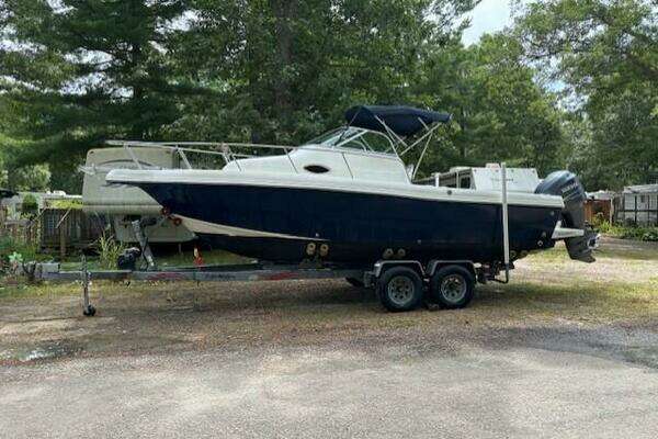 Picture Of: 2006 Caravelle Sea Hawk 230 WA 