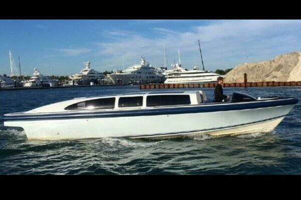 Picture Of: 2008 Goetz Custom Boats 33 Limo Tender 