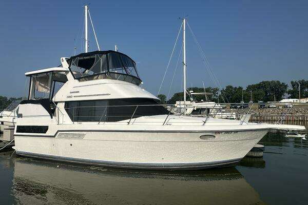 Picture Of: 1993 Carver  