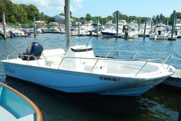 Picture Of: 2020 Boston Whaler 190 Montauk Czech Mate