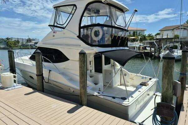 Picture Of: 2002 Silverton 38 Convertible 
