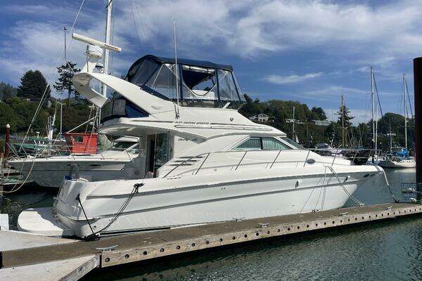 Picture Of: 2000 Sea Ray 400 Sedan Bridge Music Man