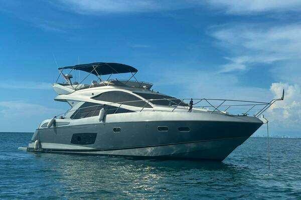 Picture Of: 2013 Sunseeker Sunseeker Manhattan 53 QUICKSILVER I