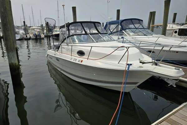 Picture Of: 2000 Wellcraft 230 Coastal 