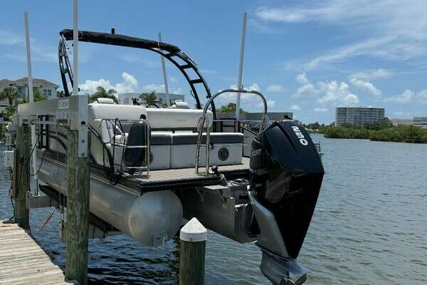 Picture Of: 2023 Harris 230 Sunliner SE 