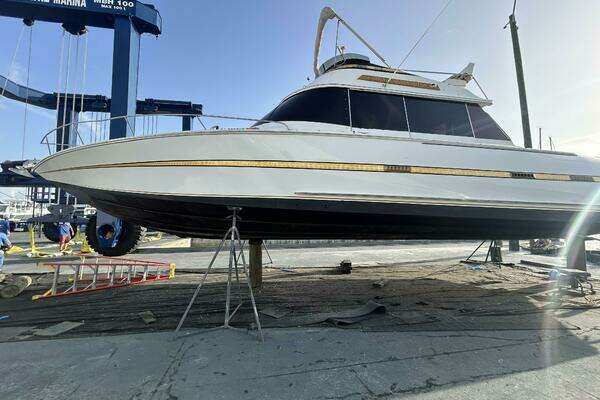 Picture Of: 1984 Custom 38 Custom Caribbean Express