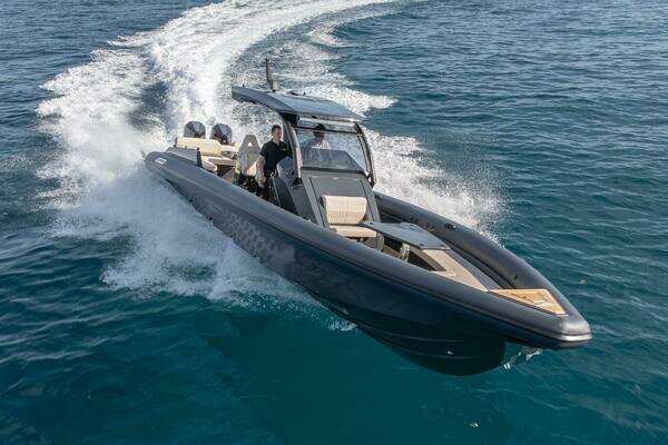 Picture Of: 2025 Skipper darkgrey/macadima 