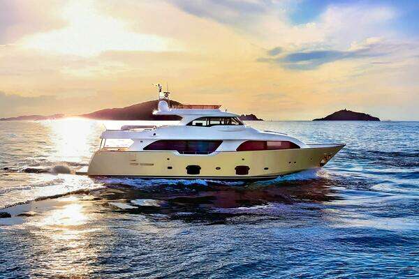 Picture Of: 2013 Custom Line Custom GIADA 