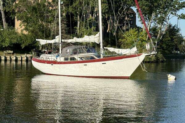 Picture Of: 1979 Hardin Voyager Miss Scarlet