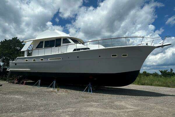 Picture Of: 1983 Hatteras  