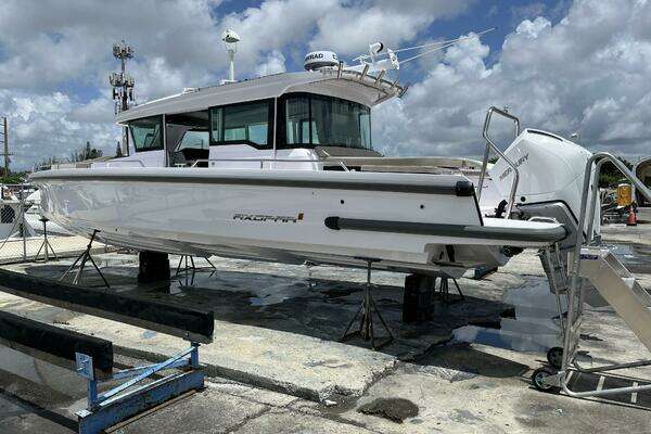 Picture Of: 2024 Axopar Cross Cabin Axopar