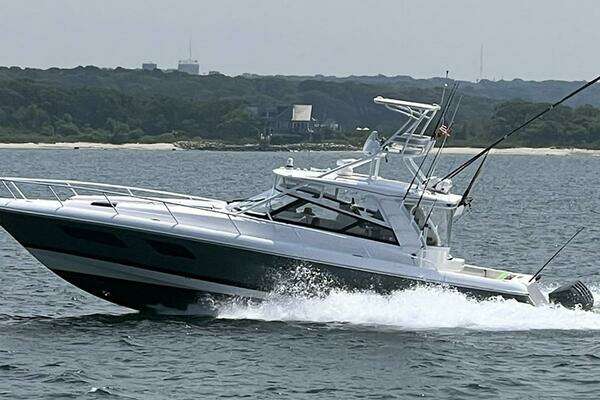 Picture Of: 2023 Intrepid 477 Evolution NET LOSS