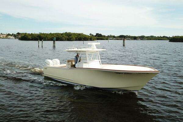 Picture Of: 2009 Bonadeo 34 Cuddy DASHER