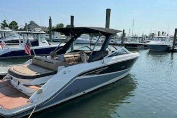 Picture Of: 2016 Sea Ray 280 SLX Ohana