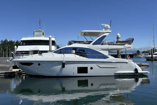 Picture Of: 2019 Azimut 50 