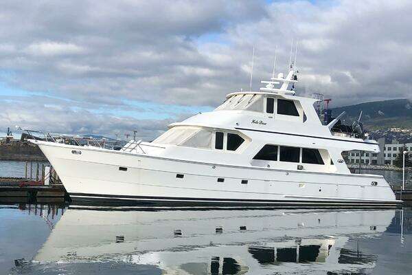 Picture Of: 2005 President Skylounge Folie Deux