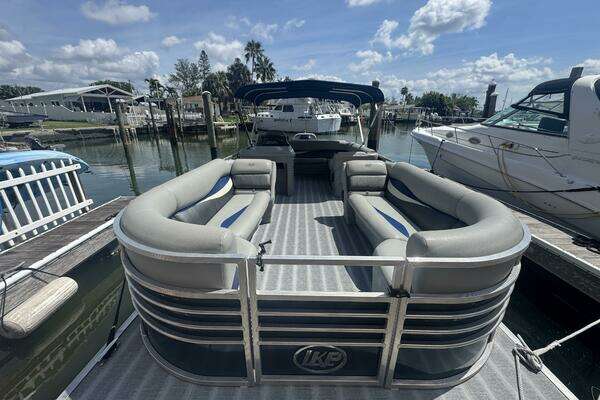 Picture Of: 2021 Leisure Kraft Prestige 2635 LX Tri-Toon 