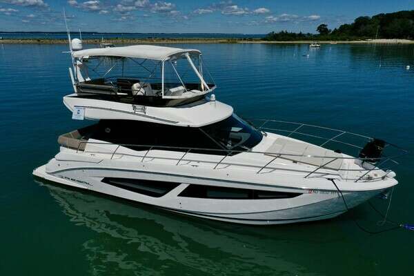 Picture Of: 2017 Regal 42 Fly Blue Skies