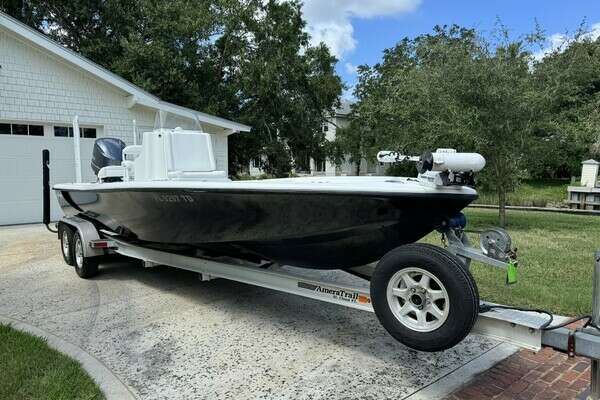 Picture Of: 2015 Yellowfin  