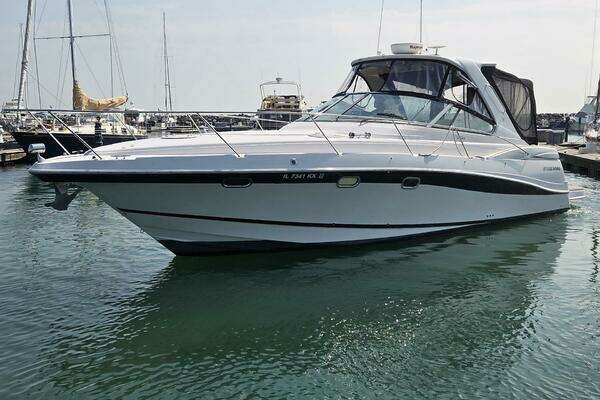 Picture Of: 2008 Four Winns 378 Vista FRESH OFF THE BOAT
