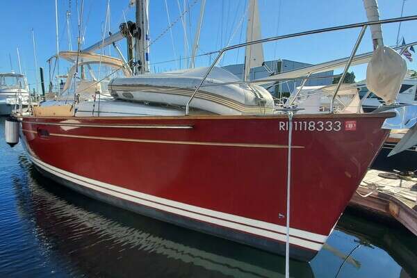 Picture Of: 2001 Moody 42 Center Cockpit Anikitos