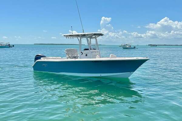 Picture Of: 2021 Sea Hunt Ultra 234 