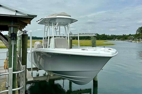 Picture Of: 2024 Yellowfin 26 