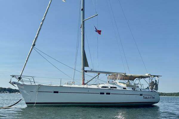 Picture Of: 2004 Beneteau 423 Table 4 Two