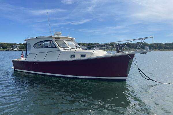 Picture Of: 2005 Mainship 30 Pilot II Summer Wine