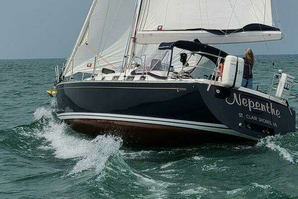 Picture Of: 2015 Tartan 3700 Nepenthe