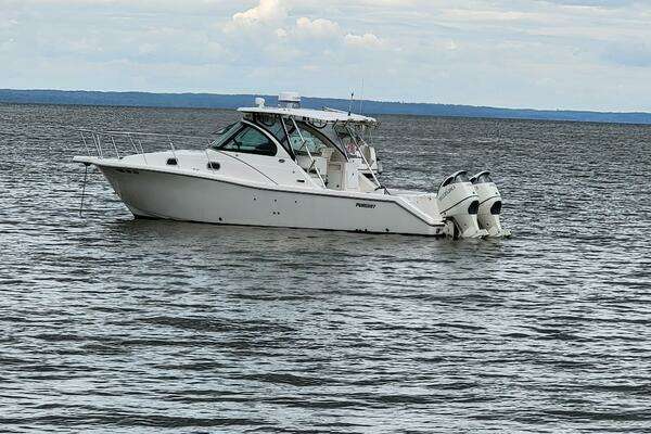 Picture Of: 2007 Pursuit OS 335 Offshore 