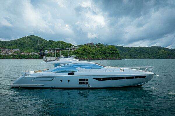 Picture Of: 2017 Azimut 77S Carpe Diem