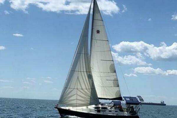 Picture Of: 1999 Jeanneau 36.2 Sun Odyssey Spindrift