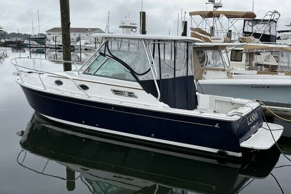 Picture Of: 2005 Back Cove 26 Hardtop Express Laniva
