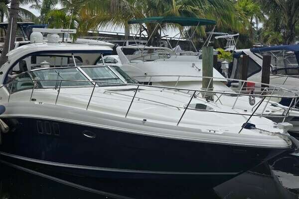 Picture Of: 2008 Sea Ray  