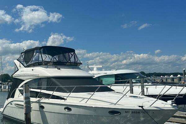Picture Of: 2007 Meridian 391 CONTINUOUS WAVE