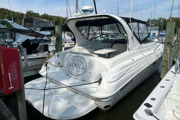 Picture Of: 2001 Wellcraft 3700 Martinique 