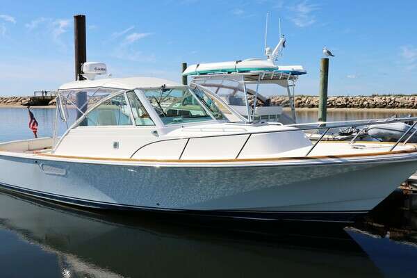 Picture Of: 2007 Hunt Yachts Surfhunter 29 SIDEKICK