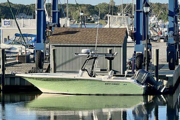 Picture Of: 2011 Key West 244 FS 