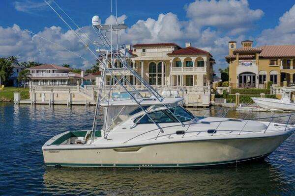 Picture Of: 2004 Pursuit 3800 Express Brown Eyed Girl