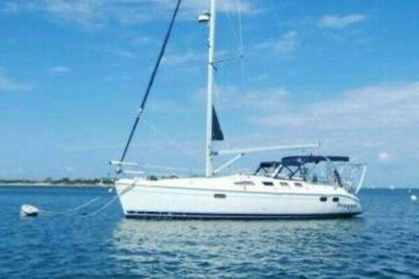 Picture Of: 2003 Hunter 386 Seaquel