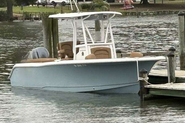 Picture Of: 2021 Sea Hunt 234 Ultra 