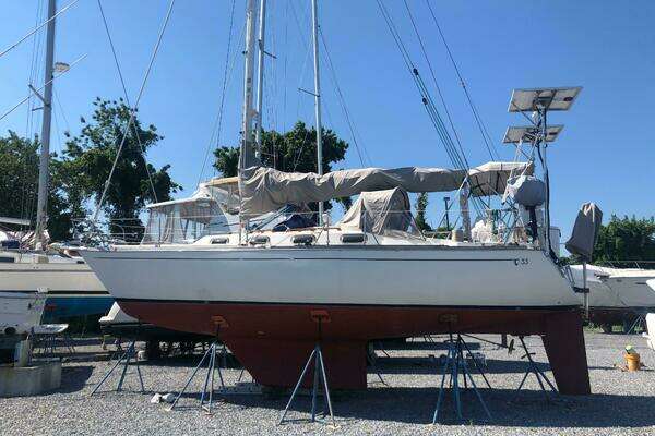 Picture Of: 1982 Tartan 33 Eudemonia