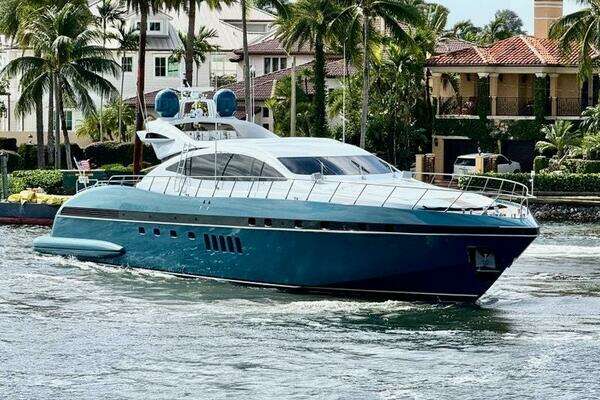 Picture Of: 2005 Mangusta 92 OLIVIA K
