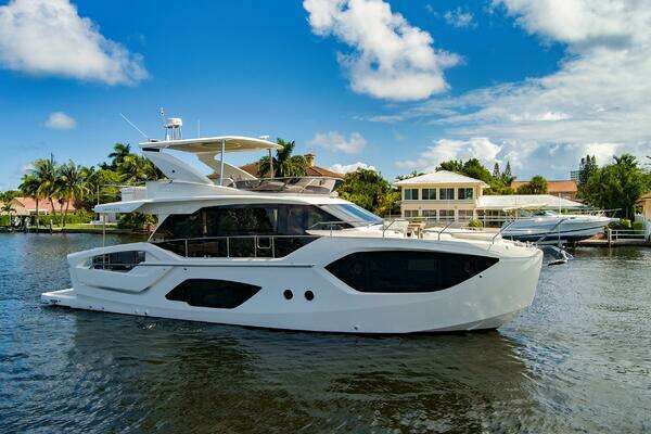 Picture Of: 2025 Absolute 52 Fly JOAN'S RONDEVOUS