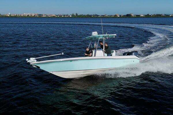 Picture Of: 2017 Blackwood 270 LXF Hybrid 
