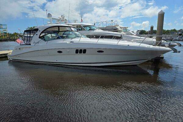 Picture Of: 2007 Sea Ray 44 Sundancer Knot On Call