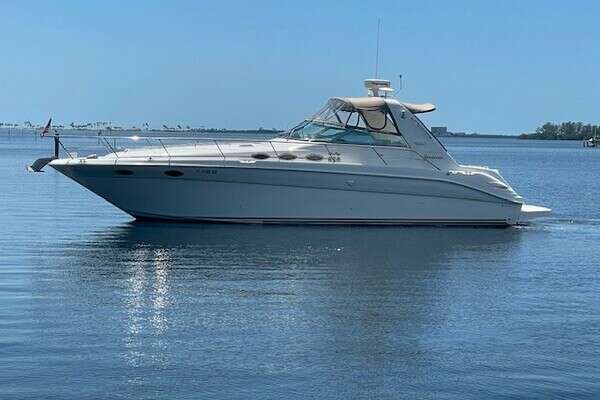 Picture Of: 1998 Sea Ray 370 Sundancer Jackarita