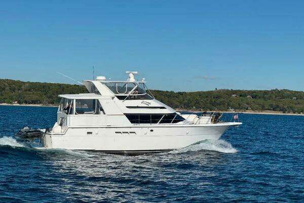 Picture Of: 1994 Hatteras 48 Cockpit Motor Yacht 